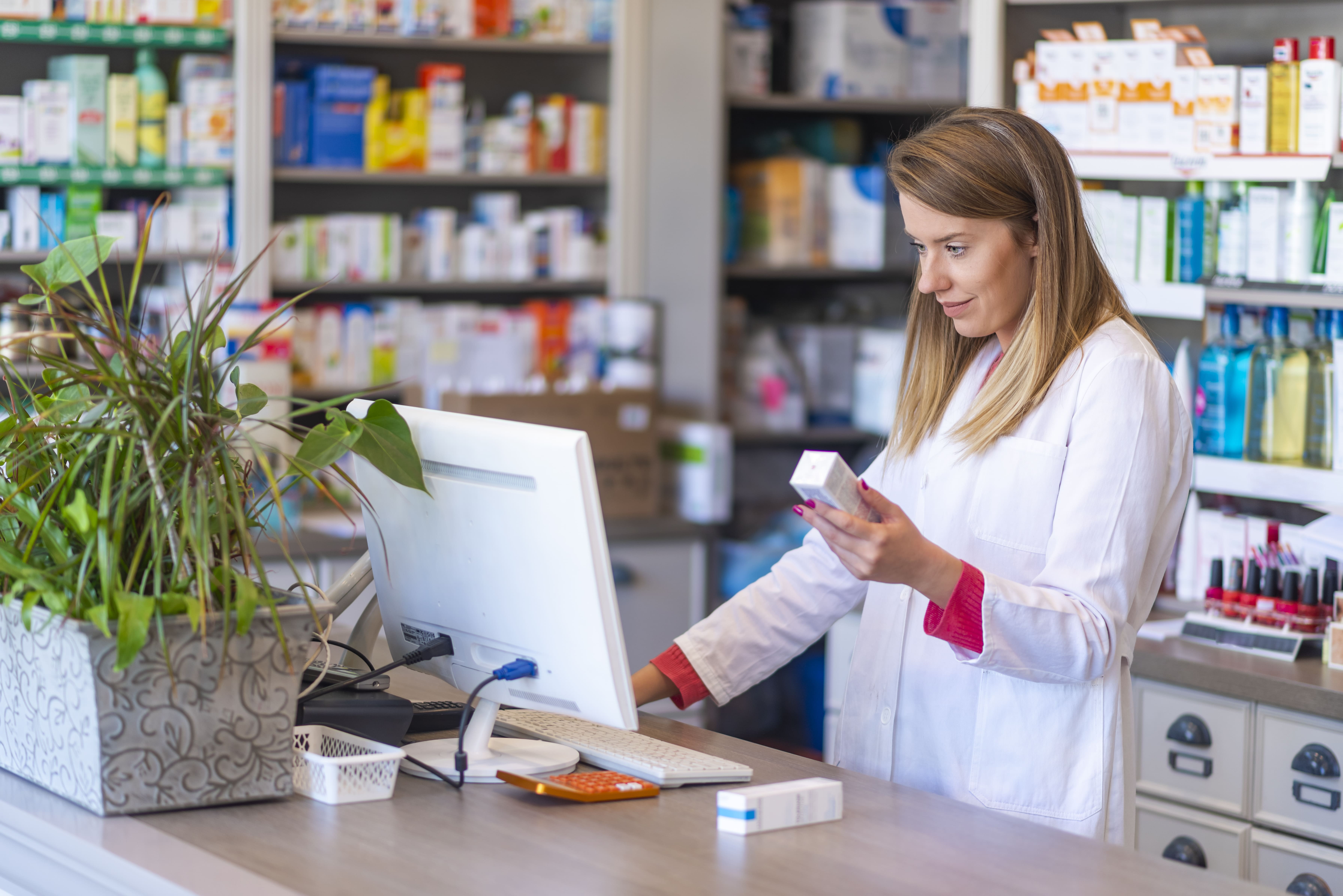Should You Ever Use a Discount Coupon for Prescriptions if You Have Insurance? | America’s Pharmacy Should You Ever Use a Discount Coupon for Prescriptions if You Have Insurance? | America’s Pharmacy